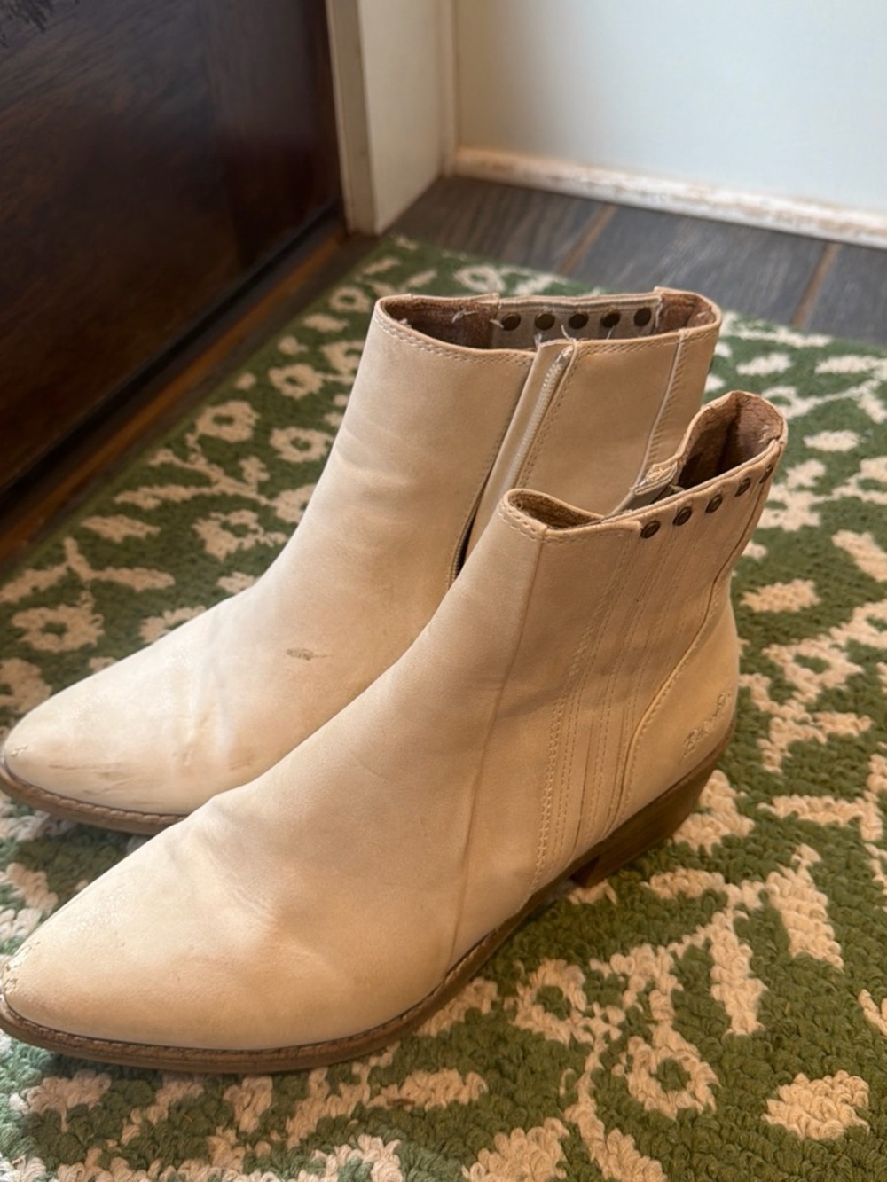 Blowfish Cream Leather Pointed Ankle Booties
